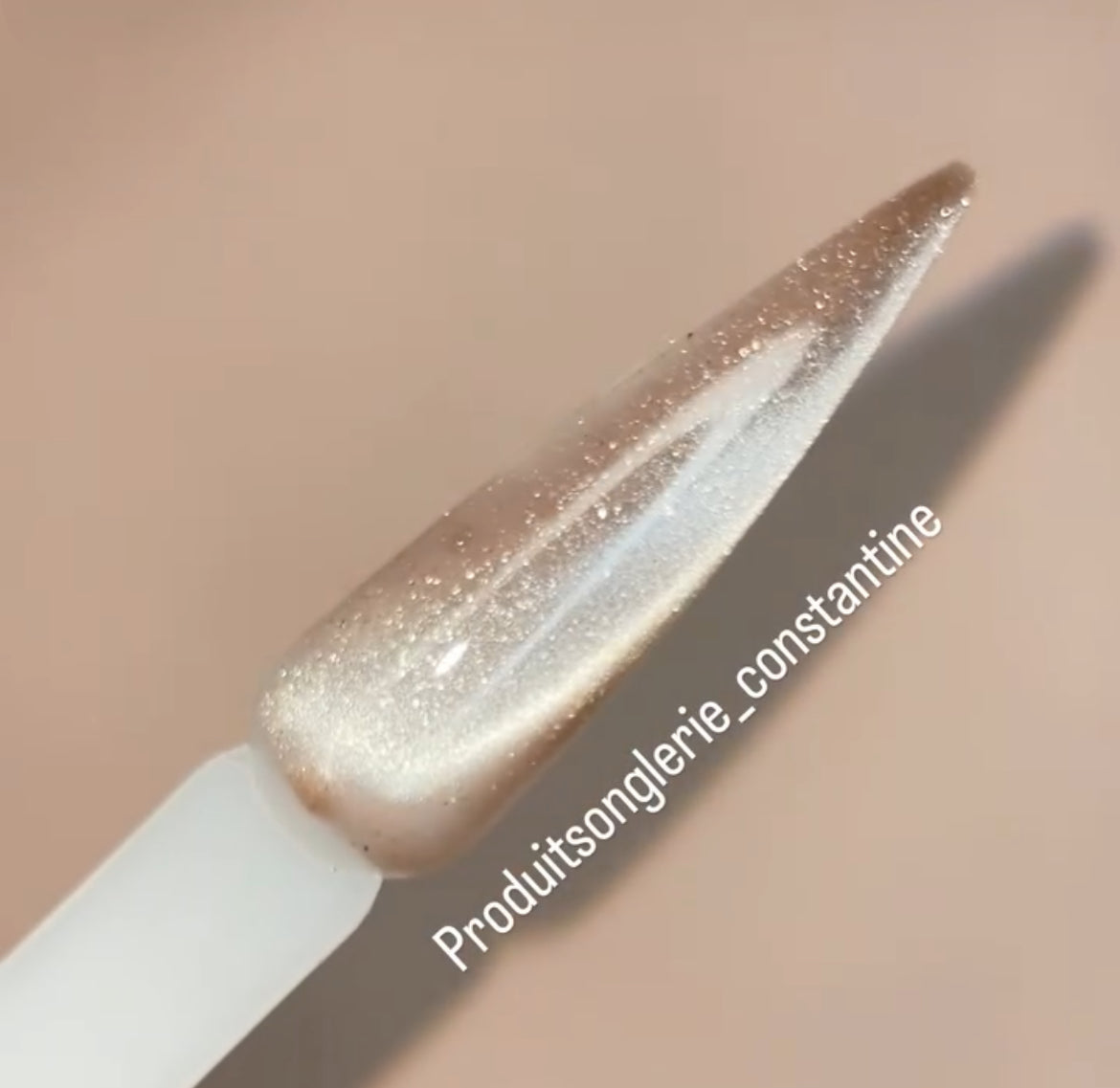Cat eye born pretty 10 ml mambu