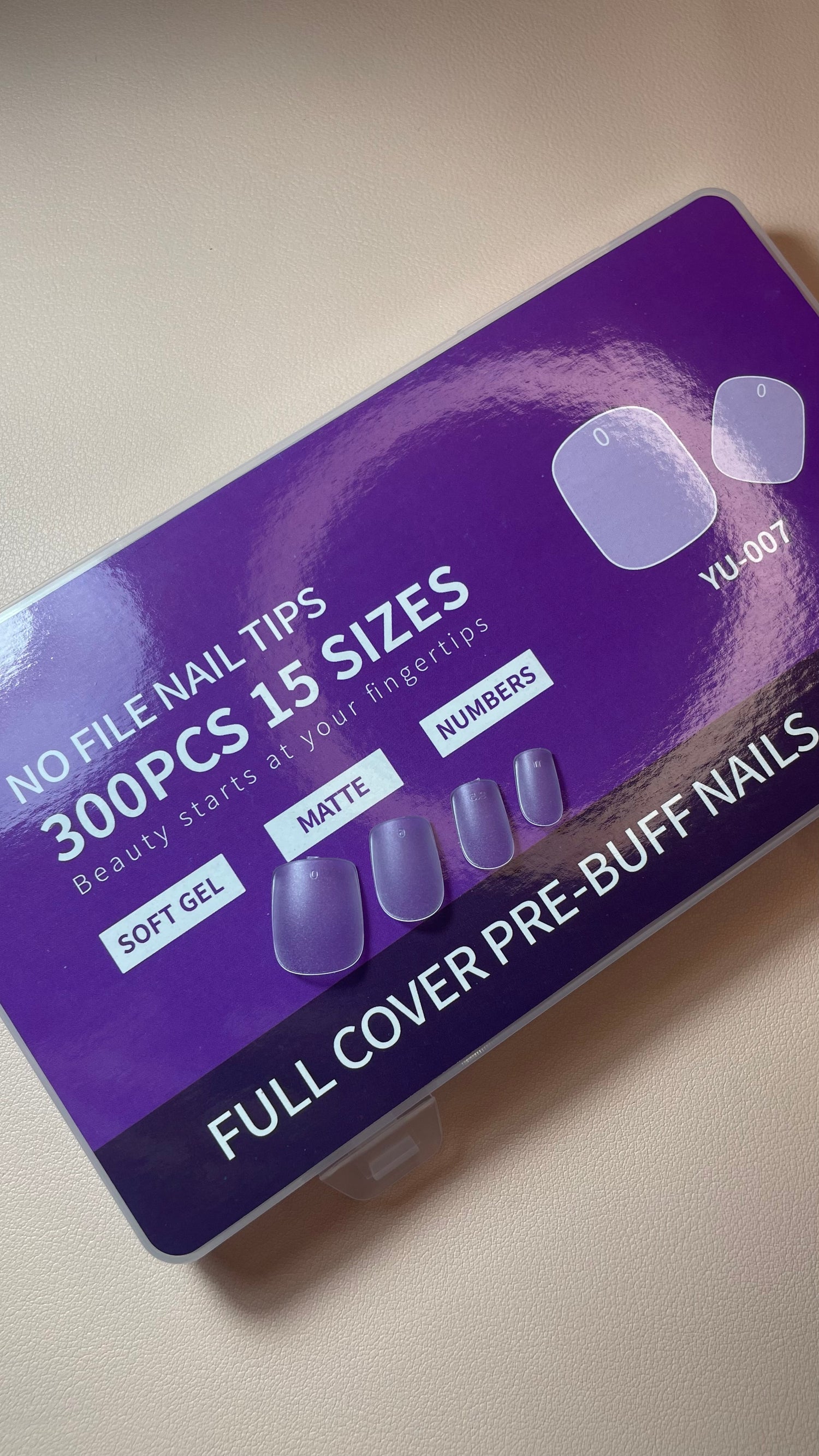 Press on nails