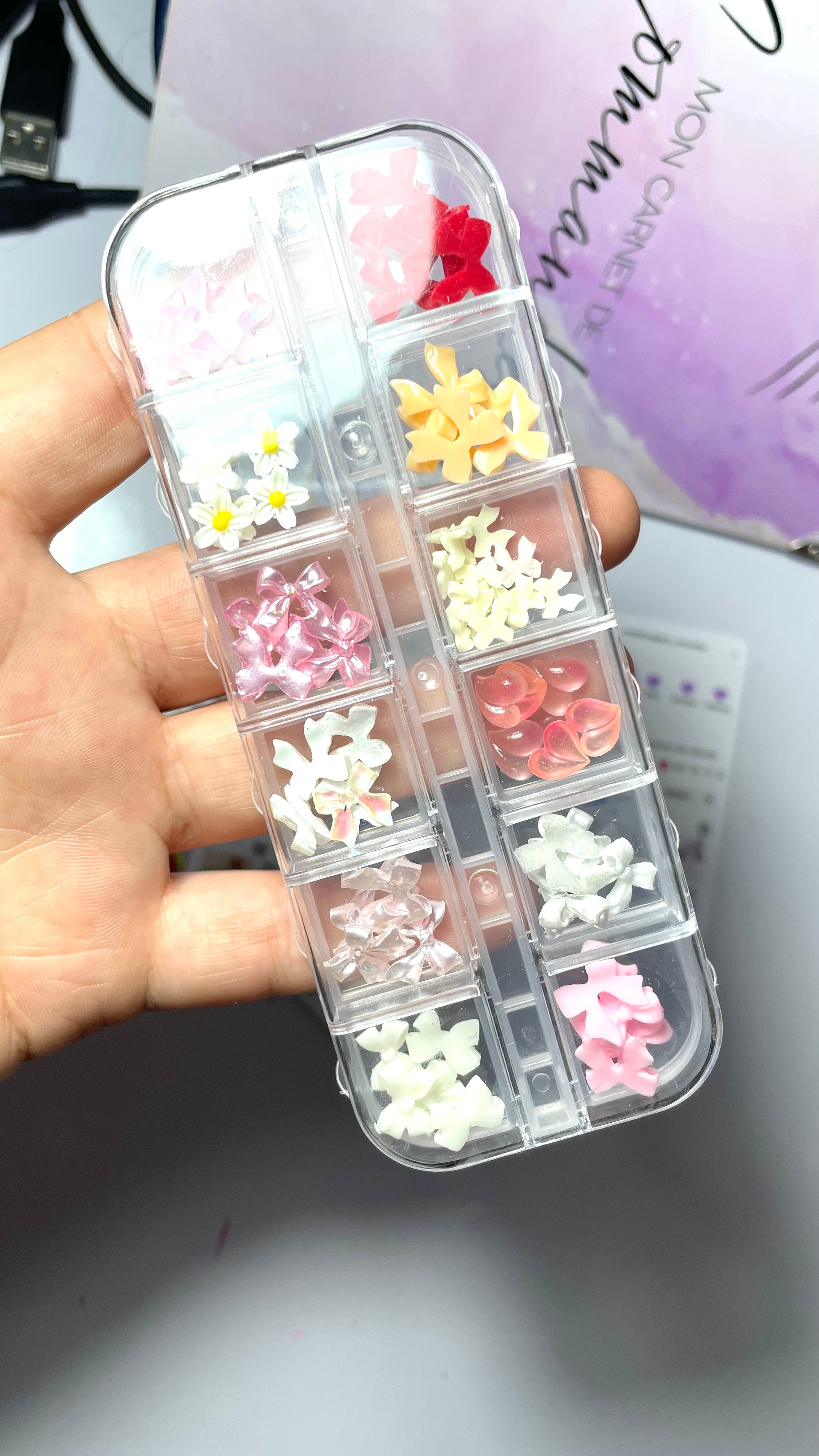 Boites 12 cases , noeuds , mixte