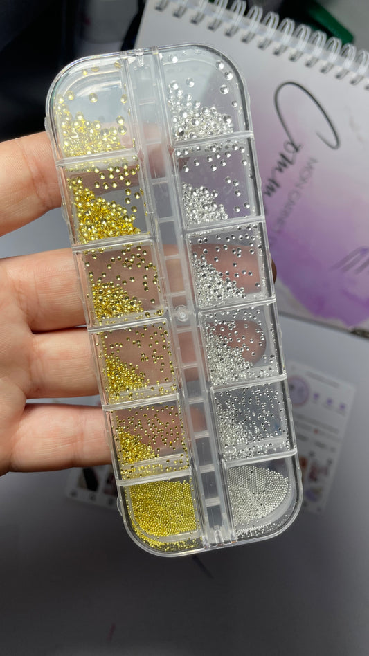 Perles doré + argent mixtes 12 cases