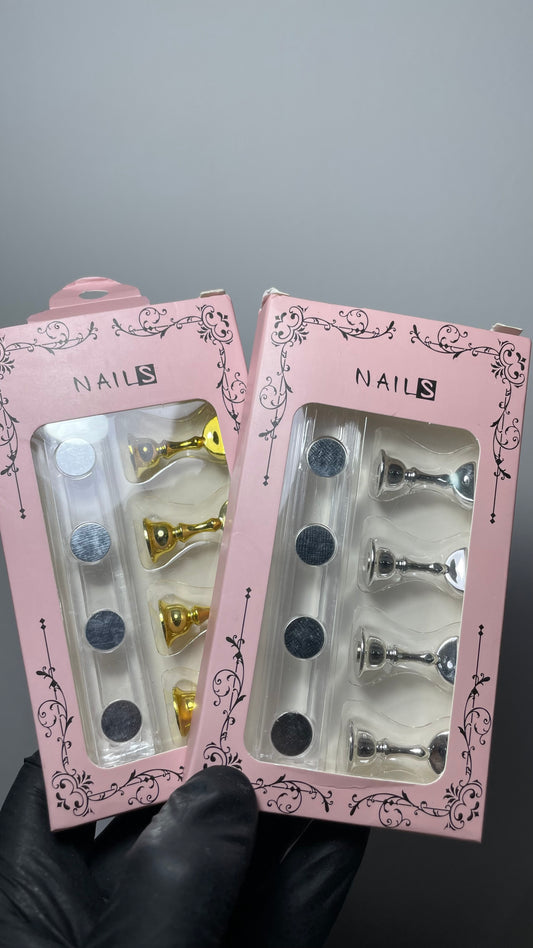 Support press on nails