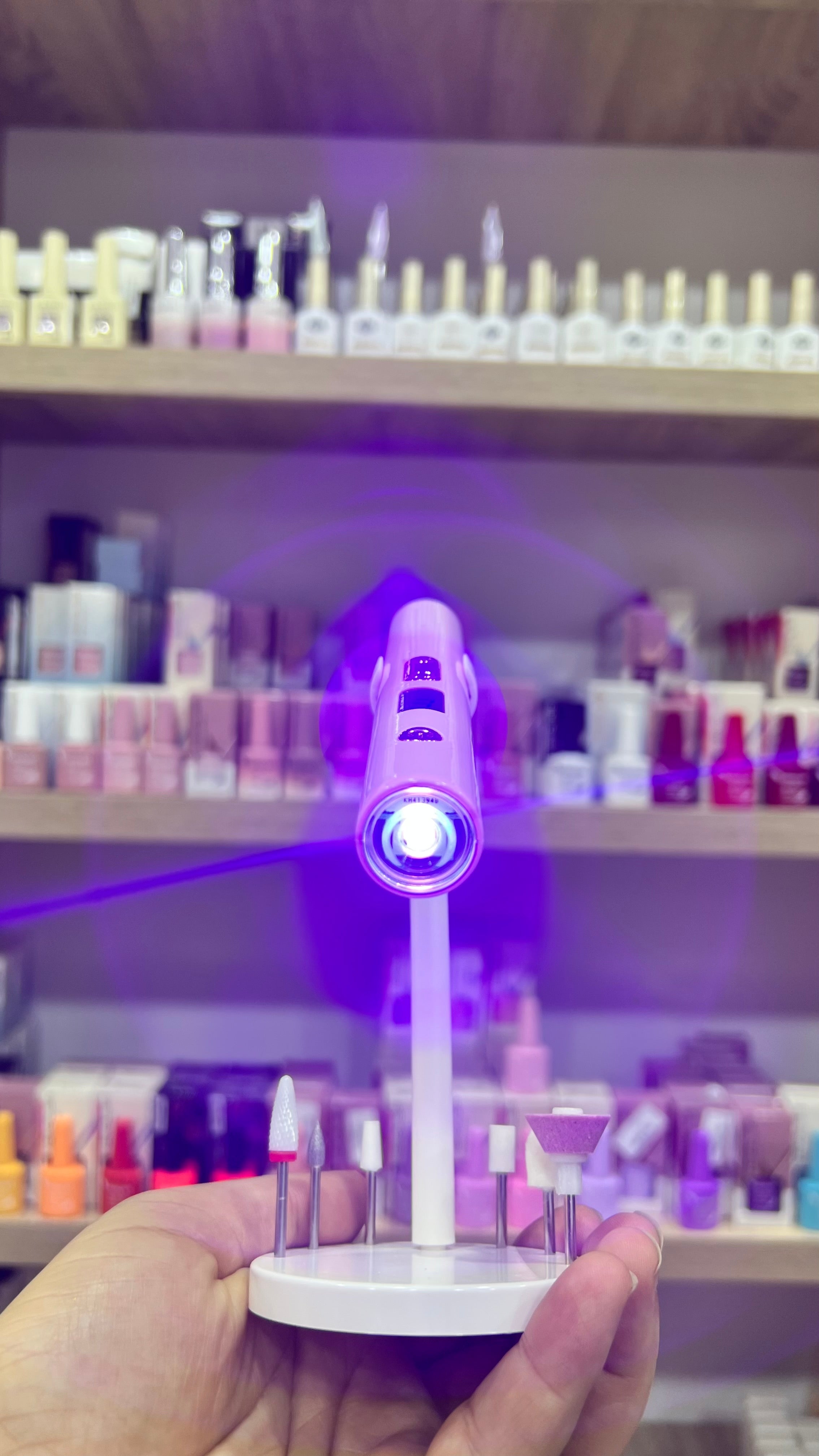 Ponceuse x lampe uv +6 embouts